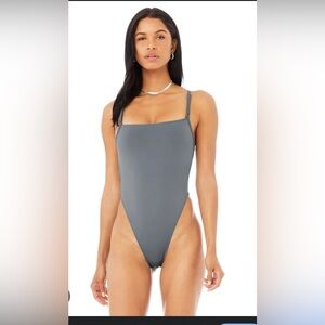 Alo Yoga Thrill Seeker Bodysuit size XS